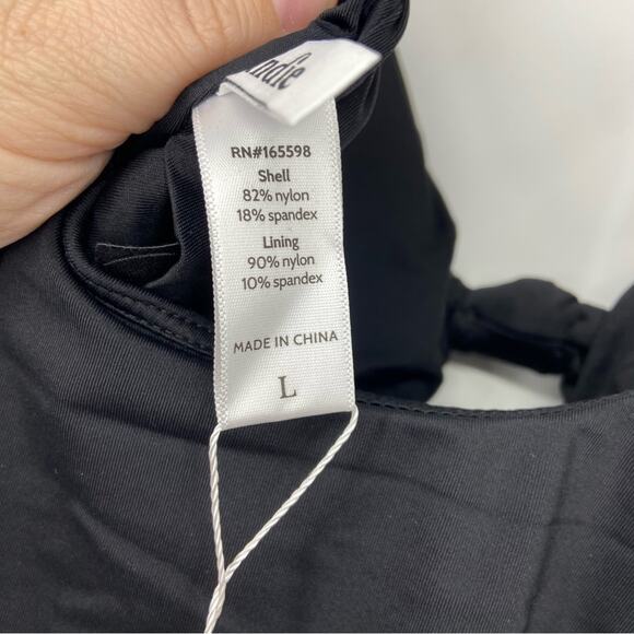 New Andie Swim The Santorini One Piece Swimsuit Key Hole Front Black Size Large - Picture 12 of 14